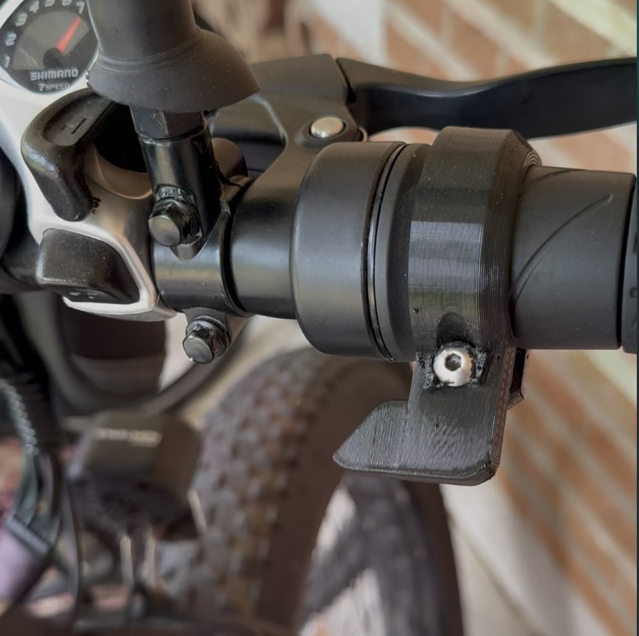 thumb throttle attached to bike